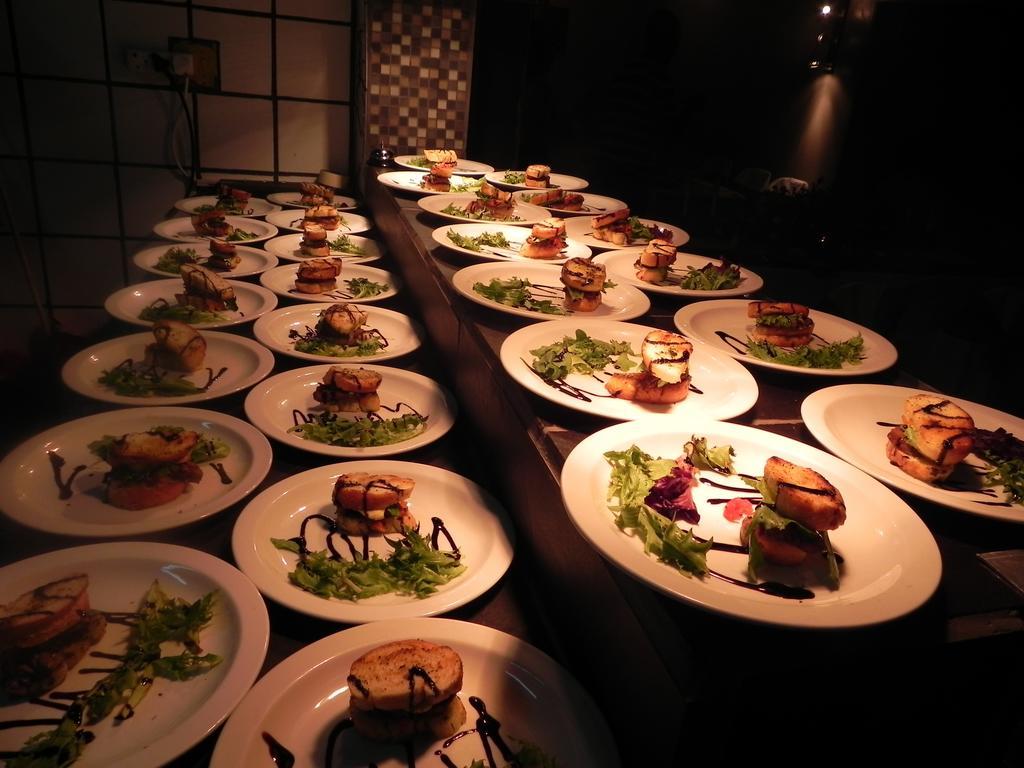 44 On Ennis Guest Lodge And Restaurant - No Load Sheddding Ermelo Εξωτερικό φωτογραφία